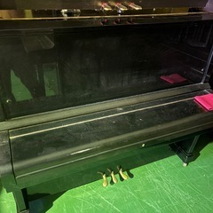 アップライトピアノの画像