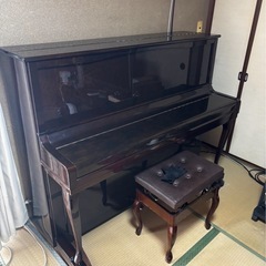アップライトピアノの画像