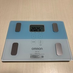 【手渡し限定！】OMRON 体重体組成計 HBF-225-Bの画像