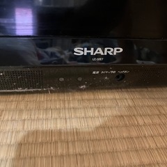 テレビ　32インチ　シャープ　AQUOSの画像