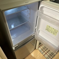 【締め切りました】【取りに来れる方限定】シャープ製冷蔵庫の画像