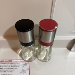 ソルトペッパーミル 2個セットの画像