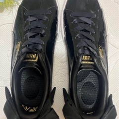 PUMA BASKET ブラック スニーカー22.5センチの画像