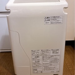 パナソニック加湿空気清浄機ナノイー2011年製の画像