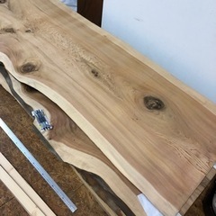 無垢 一枚板 大きめ 近場配送可能です。の画像