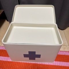 【受け渡し予定者確定】 
無印良品  救急箱の画像