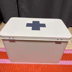 【受け渡し予定者確定】 
無印良品  救急箱の画像