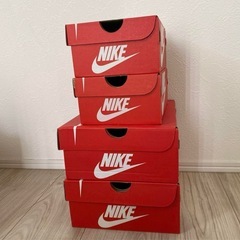 NIKE 空箱の画像