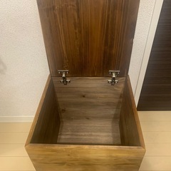 収納ボックス
の画像