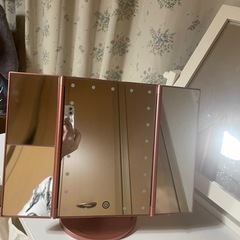 スタンドミラーの画像