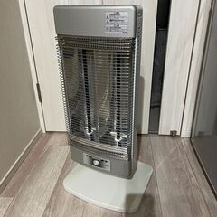 コロナ遠赤外線電気ストーブと液晶割れテレビの画像