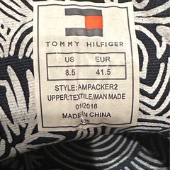 【交渉中】TOMMY HILFIGER スニーカーの画像