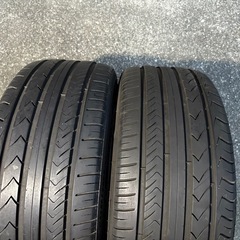 205/40R17 タイヤ2本　①の画像