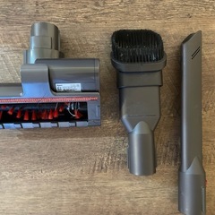 【ジャンク品・バッテリー切れ】ダイソン　dyson V7 triggerの画像