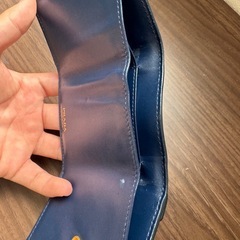 PRADA プラダ 三つ折り財布 サフィアーノ レザー ブルー ゴールド金具の画像