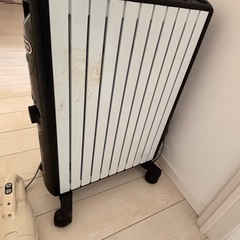 ［取引中の為受付停止］デロンギ　オイルヒーターの画像