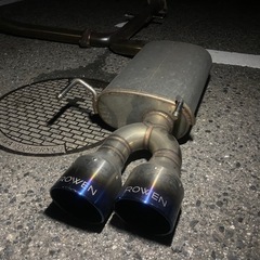 9／10まで限定。マークX rowen マフラーの画像