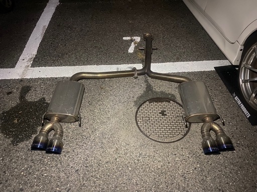 9／10まで限定。マークX rowen マフラー 9／10まで限定。マークX rowen マフラー (k) 瀬田の車のパーツの