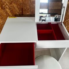 BRIMNES ブリムネス　化粧台　ドレッサー　椅子付きの画像