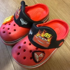 カーズ　クロックス　サンダル　S 13cmの画像