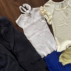 レディース　洋服まとめ売りの画像