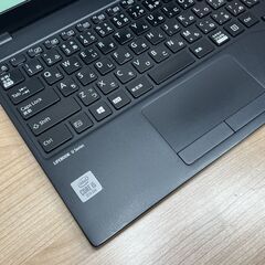 お買い得品〉0820 Fujitsu Lifebook U9310/E　8GB/SD256 軽量　第10世代　Win11　office2024の画像