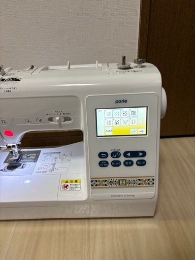 ブラザー　刺しゅうミシンparie (パリエ）