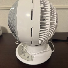アイリスオーヤマ　サーキュレーター　PCF-SDC15T-Wの画像