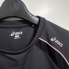 アシックスの長袖Tシャツです☺️の画像