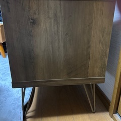 テレビ台の画像