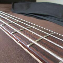 ベースギター　YAMAHA　BB234　PJタイプ　ソフトケース・ケーブル・ストラップ等付き　手渡し希望です。の画像