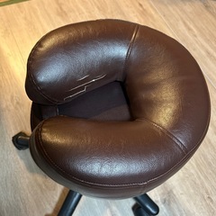 エステスツール　ネイルチェア　キャスター付き
の画像