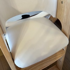 カトージ ベビーチェア 木製 ハイチェア KATOJI 22128 ホワイトの画像