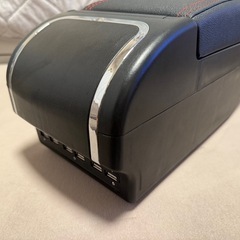 汎用アームレストの画像