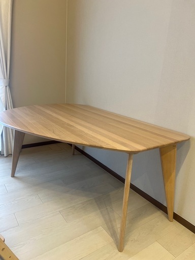 【値下げしました！】美品！天然木　ダイニングテーブル