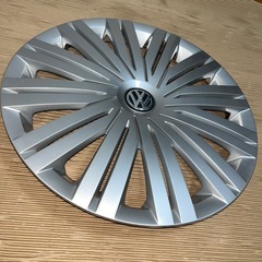 2_VW Volkswagen POLO 6R フォルクスワーゲン ポロ 純正 15インチ ホイールキャップ 1枚のみ 6C0.601.147.Aの画像