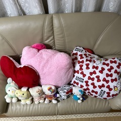 【ハローキティ】🧸ぬいぐるみ🧸の画像
