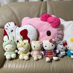 【ハローキティ】🧸ぬいぐるみ🧸の画像