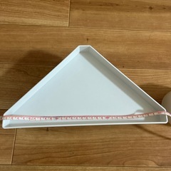 新品　アイアン 三角コーナーラックの画像