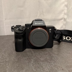 SONY α7III ボディ本体 動作良好 シャッター少 SDカード付の画像