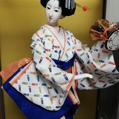 日本人形　Japanese doll: Geishaの画像