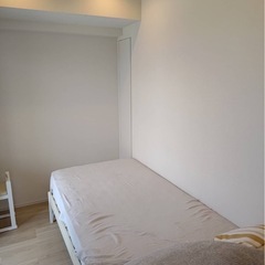 ニトリ　マットレスとベッドフレームの画像