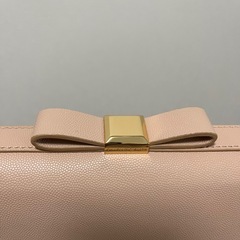 charles&keith リボンバッグの画像