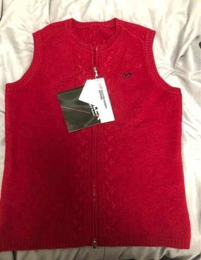 マスターバニー  レッド ゴルフウェア