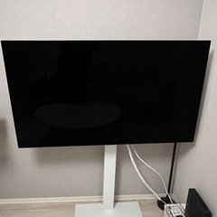 LG有機ELテレビ OLED48C1PJB (48インチ)+テレビスタンドセット
の画像