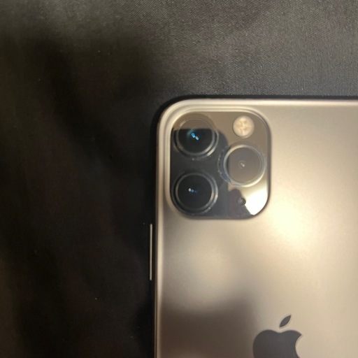 iPhone11pro 64gbモデルSIMロック解除済み