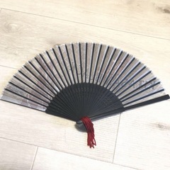 【受付中‼️】キタサンブラック★木製フレーム扇子 センス うちわ★いつでもお渡し可能です⭕️ の画像