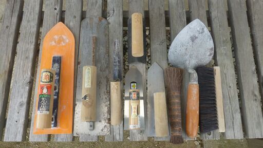 左官コテ各種、ブラシ、把手、ハンマー 左官コテ各種、ブラシ、把手、ハンマー