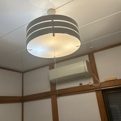 ホワイト照明器具　シーリングライトでは味気ないという方への画像