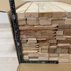 薪　木材詰め合わせ　90サイズ　40センチ　⑧   　キャンプ BBQの画像
